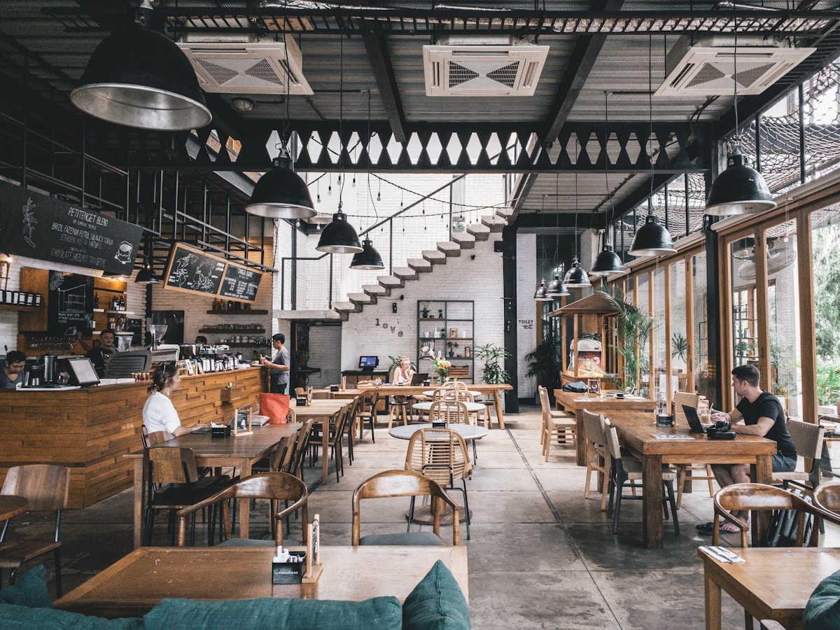 Road Trip Kuliner Bandung — Braga hingga Dago